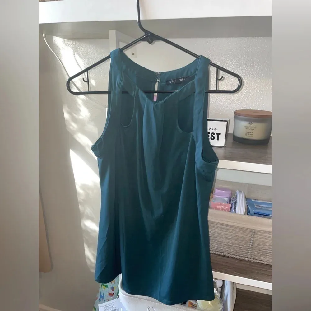 41 Hawthorn Blouse​​​​​​ Green - Image 2