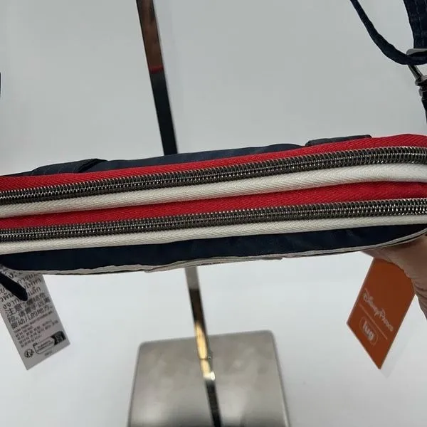 Disney Cruise Line X Lug RARE Double Zip Convertible crossbody/Belt Bag‎ - Image 6