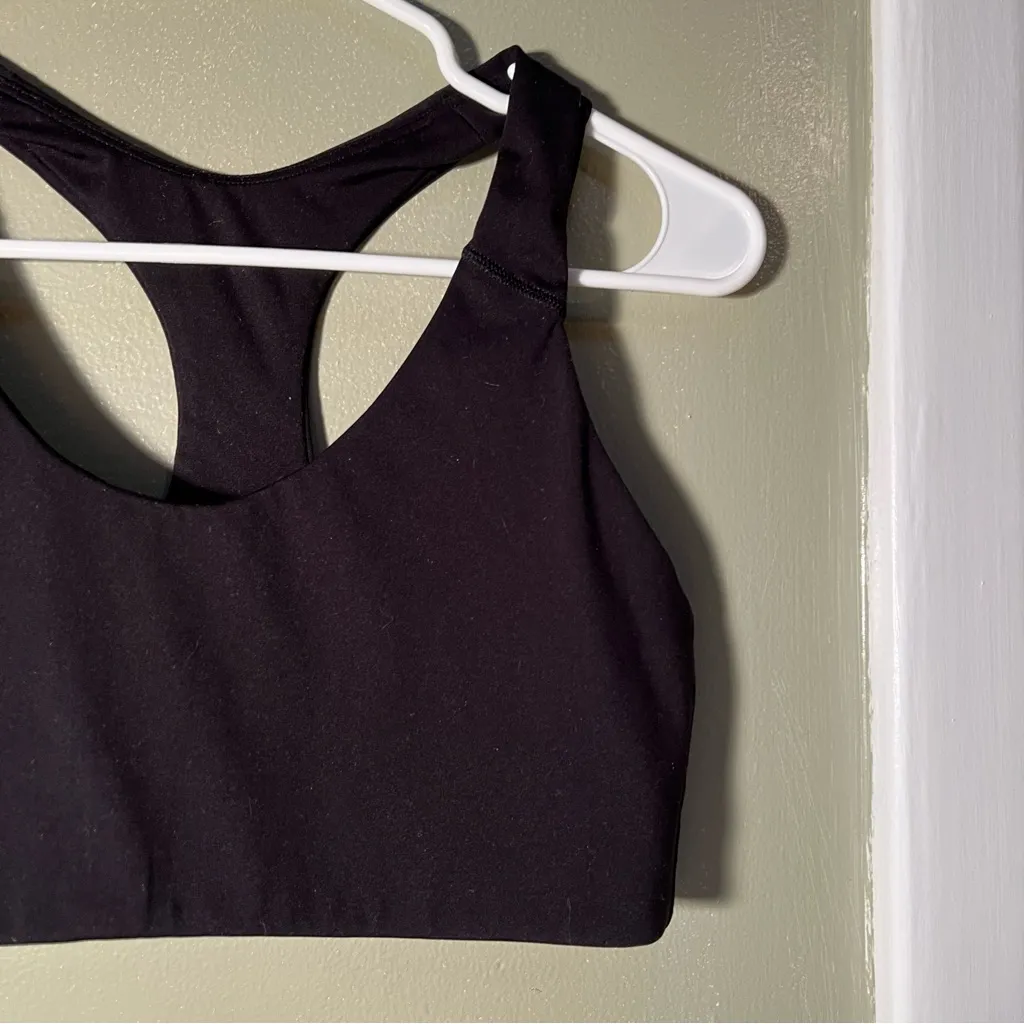 Old Navy Powersoft Medium Support Go-Dry Sports Bra Black - Image 5