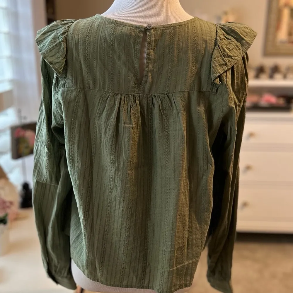 LOFT Ruffle Army Green Top Small - Image 3