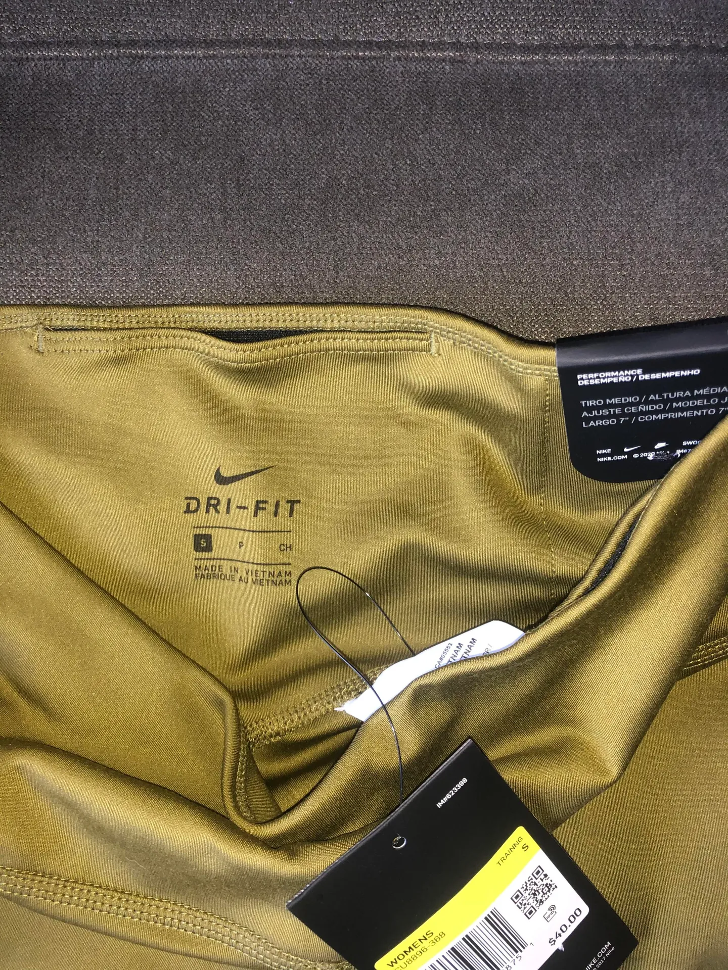 Nike biker shorts  - Image 4