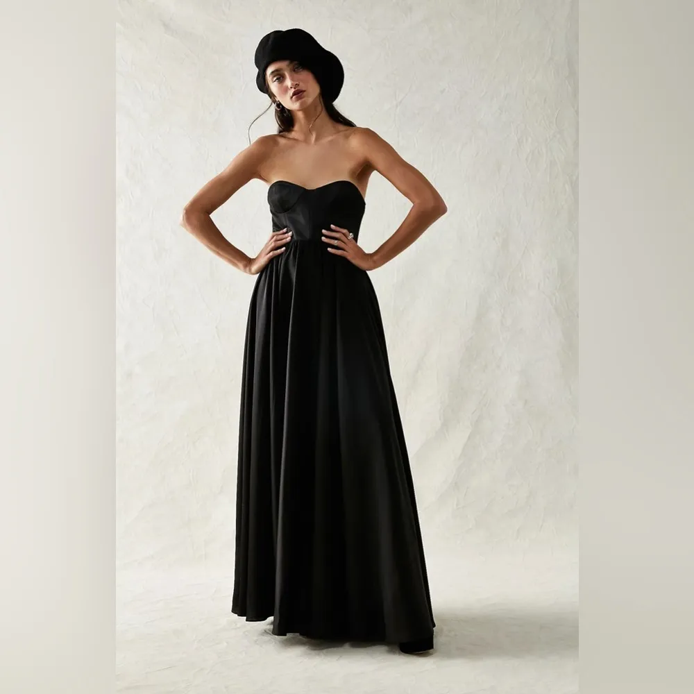 Fame and Partners The Ambrose Strapless Dress Gown in Black Size 2 NWT - Image 2