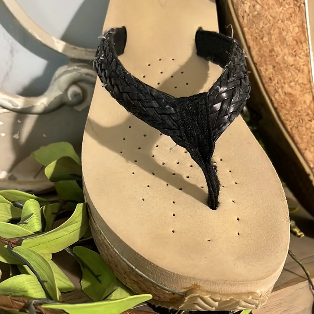 Volatile Wedges Sandals Black Braided Womens 8 - Image 6