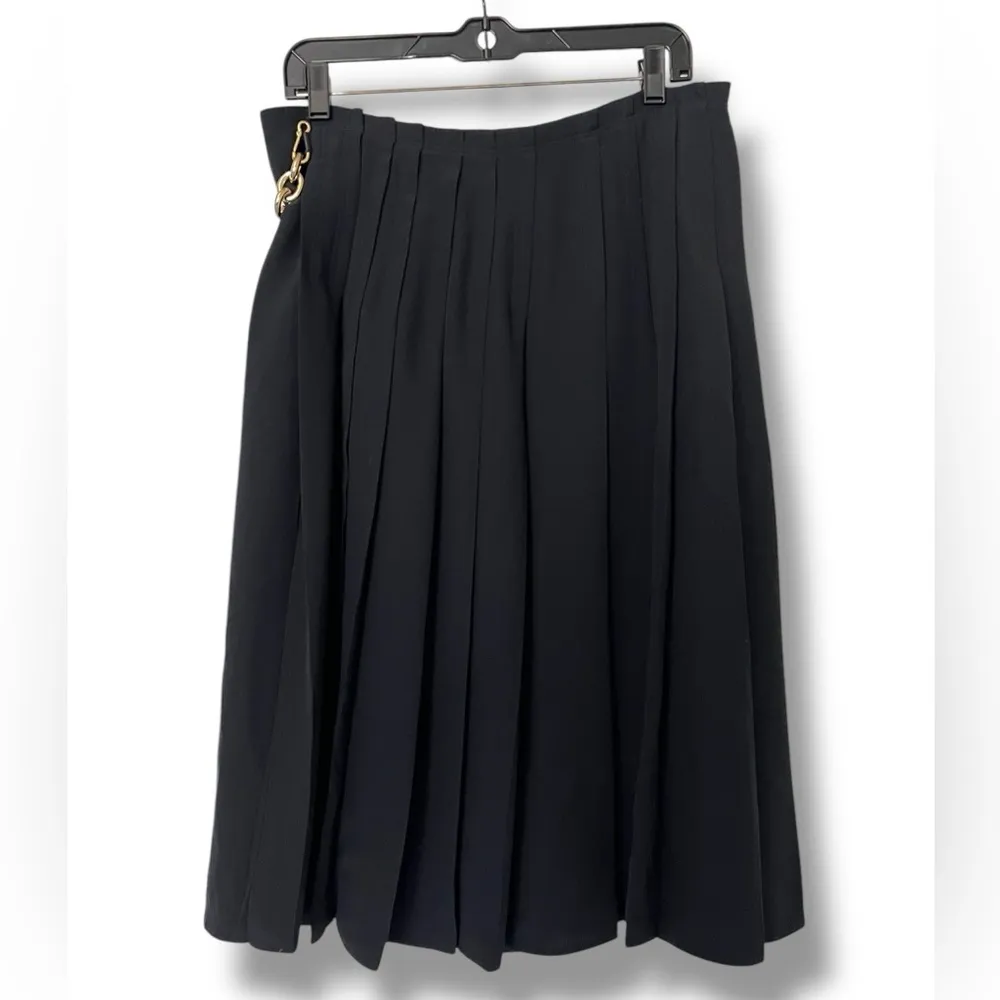 Burberry Silk Pleated Skirt with Chain Detail - Image 4