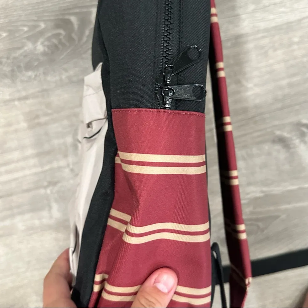 Harry Potter Envelope Sublimated Panel Print Full Size Backpack NWT! Bioworld Red - Image 5