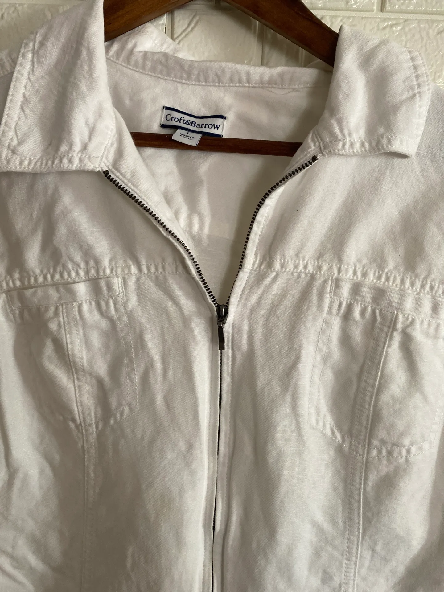 Size L White Denim Jacket  23 X 20 Linen & Cotton - Image 4