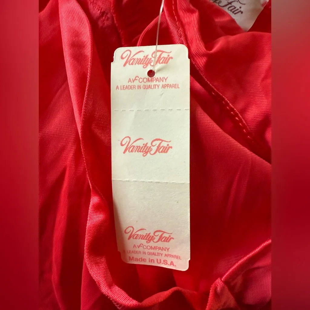 Vanity Fair Nylon Antron III Satin Nightgown Vintage USA Lipstick Red NWT Large - Image 10
