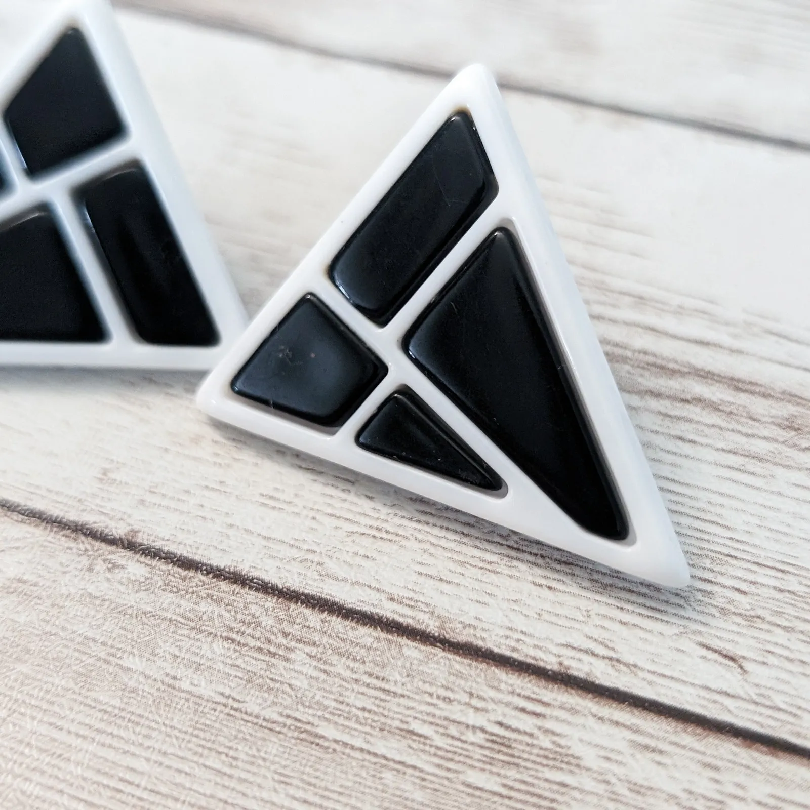 Vintage Clip On Earrings Black & White Large Retro Statement Triangle - Image 4