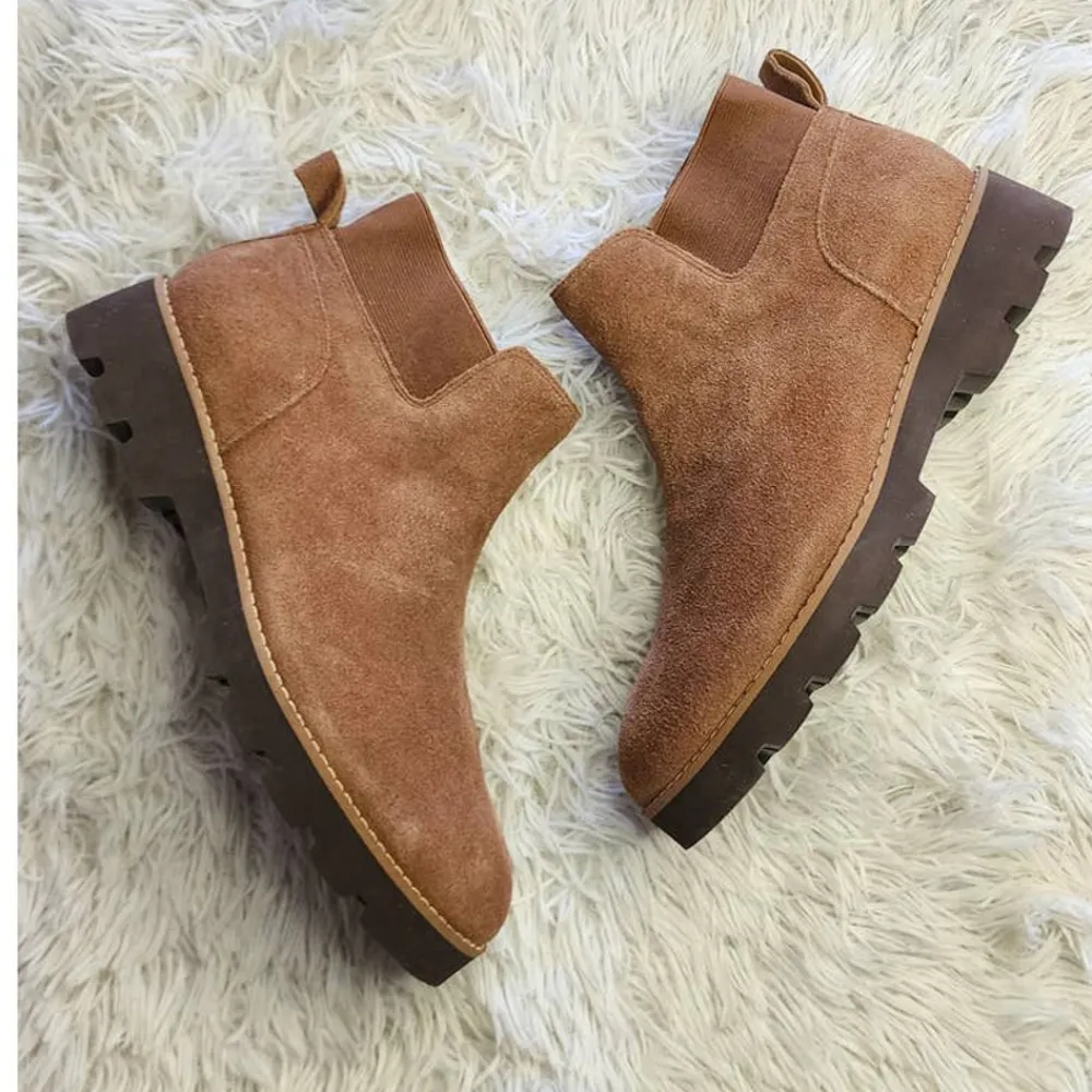 Vionic Brionie Chelsea Boot Monks Robe Suede 6 Wide NWOB - Image 3