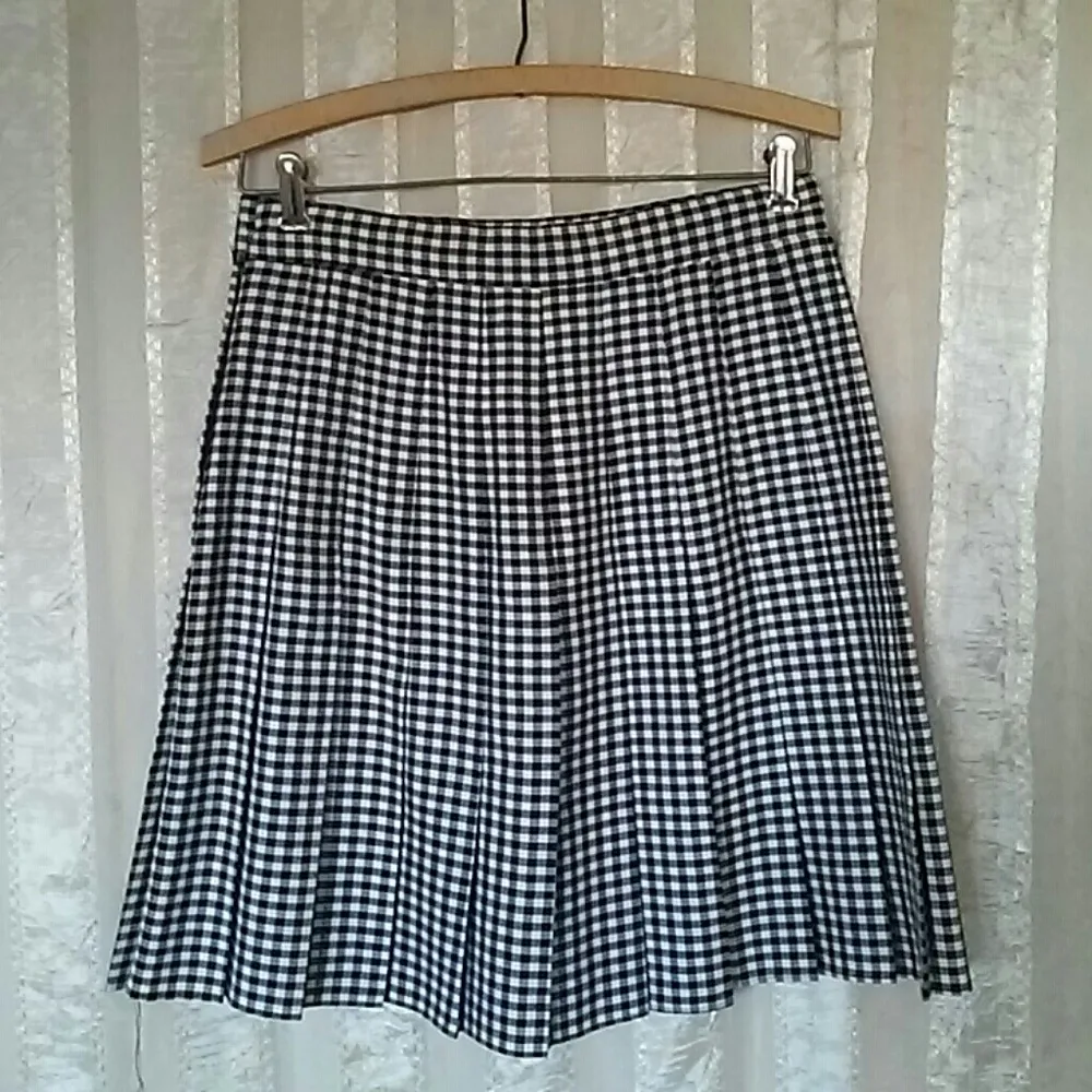 Rear Ends Black White Plaid Tennis Pleated Skirt Size undefined - Image 2