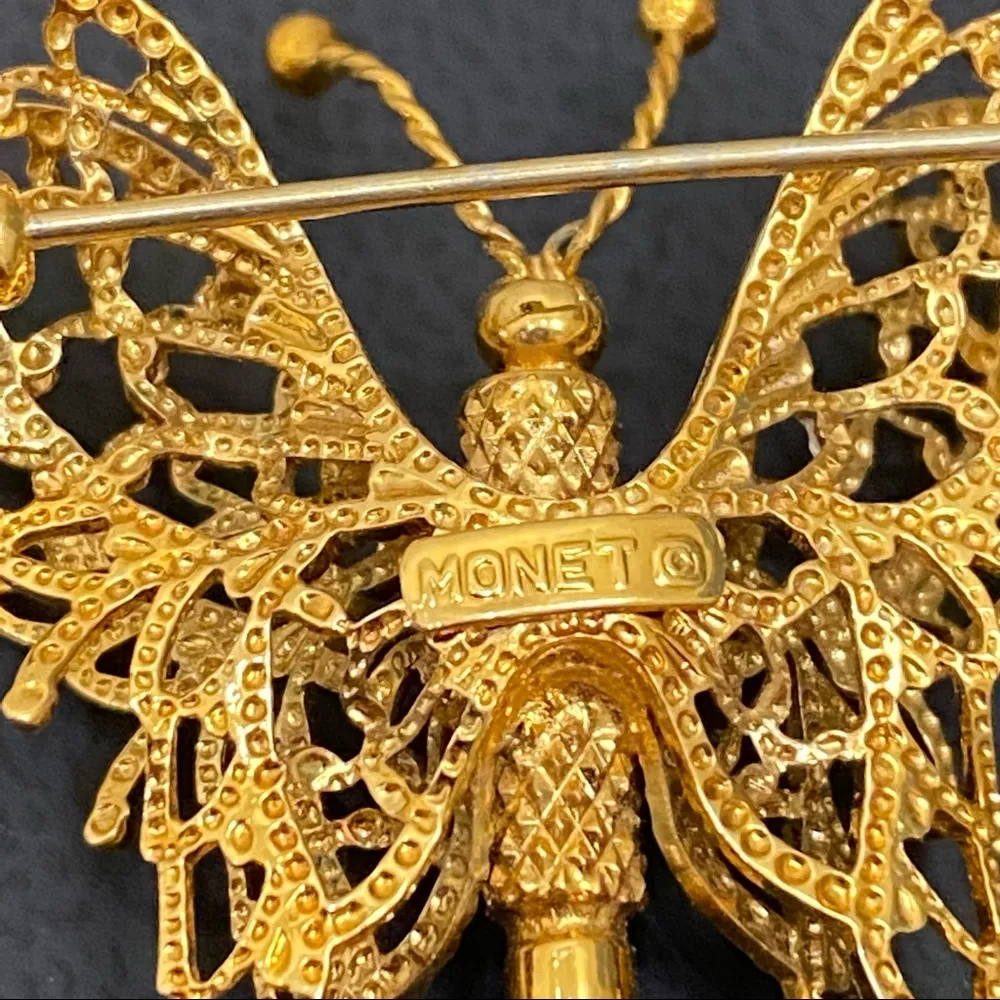 Vintage MONET Gold Filigree 3D Butterfly Brooch - Image 10