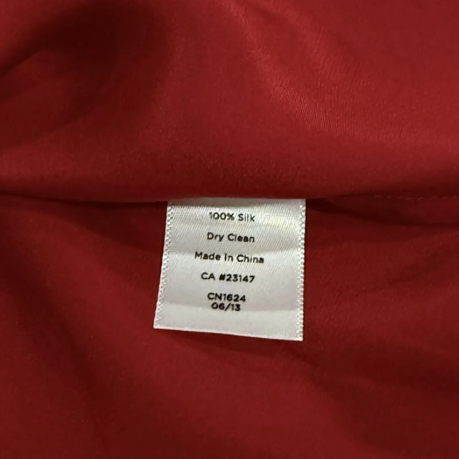 New Talbots Red Silk Top Women 6 S Sleeveless Shell Tank Xmas Party Layering - Image 3