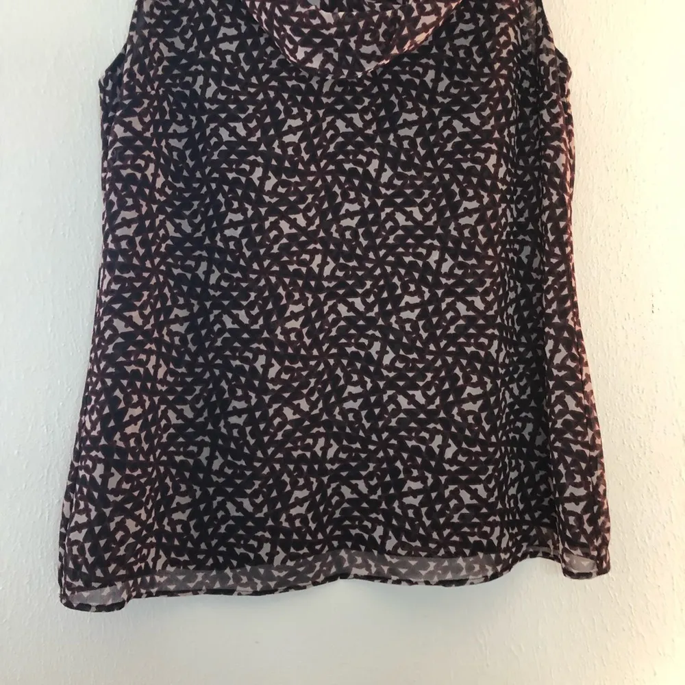 Cabi Tank Cowl Neck Chiffon Sleeveless Tank Top Sz S EUC Geometric Pattern - Image 6