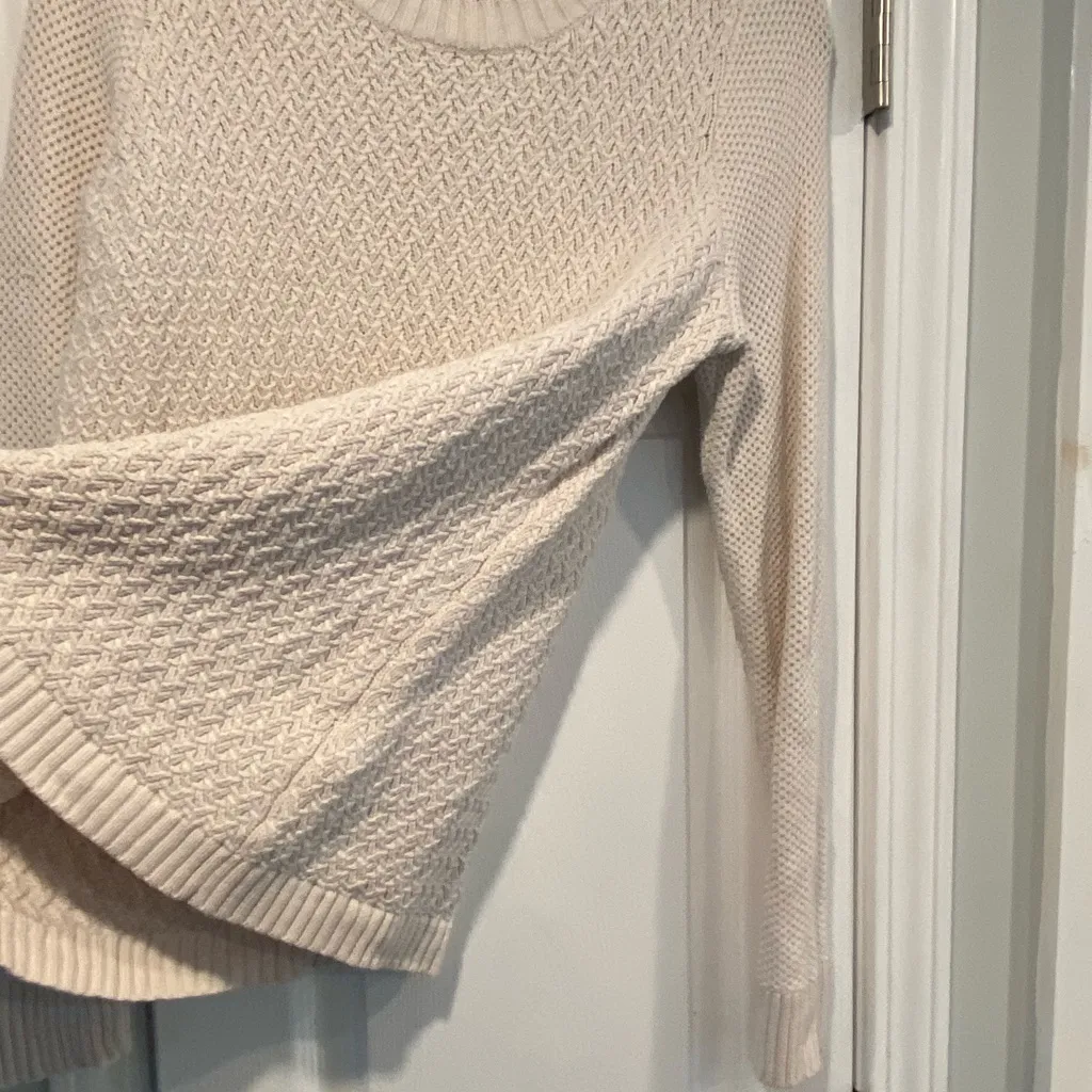 L.L. Bean Size S Cream Cotton Waffle Knit Long Sleeve Crew Neck Pullover Sweater - Image 4