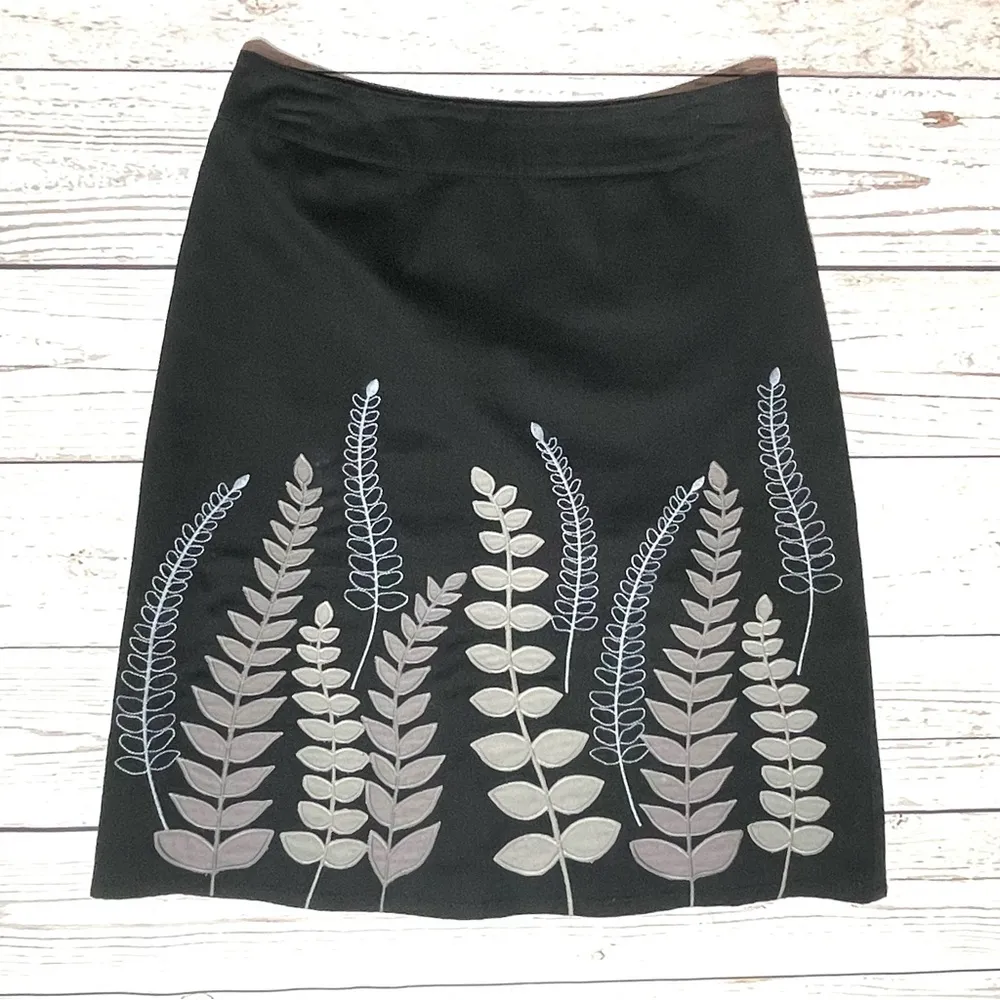 Boden Denim Fern Leaf Applique Embroidered A - Image 6