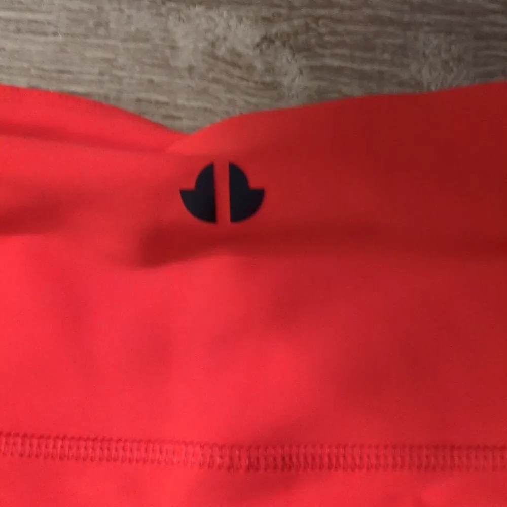 Thrive Societe Red Cropped Leggings Size Small - Image 5