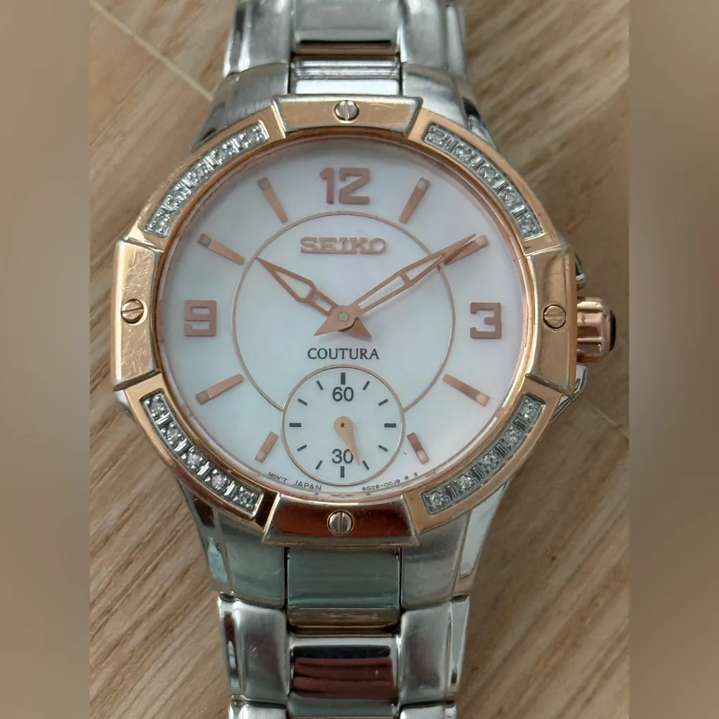 Seiko Coutura Diamonds Rare Ladies Watch Two-Tone Case Bracelet Pearl Dial - Image 2