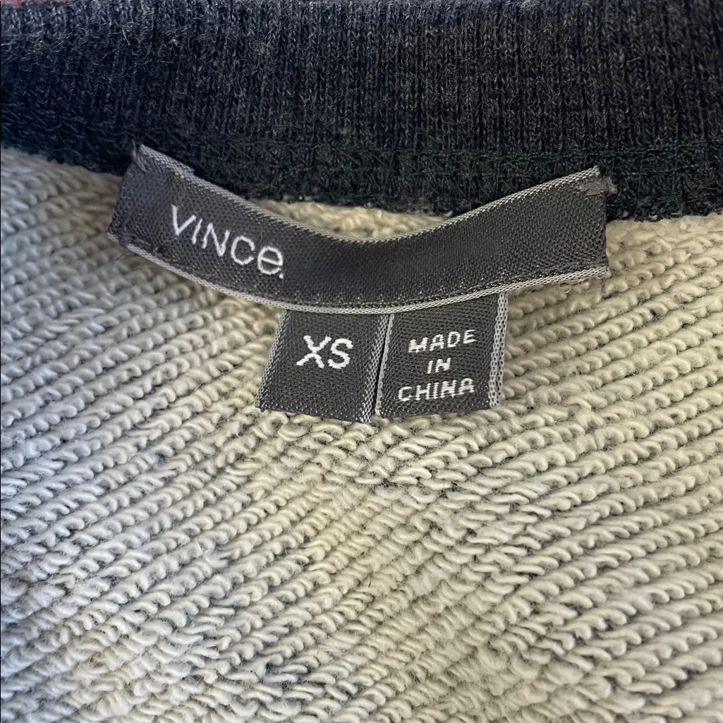 Vince Women's Heathered Navy Sweatshirt - Image 4