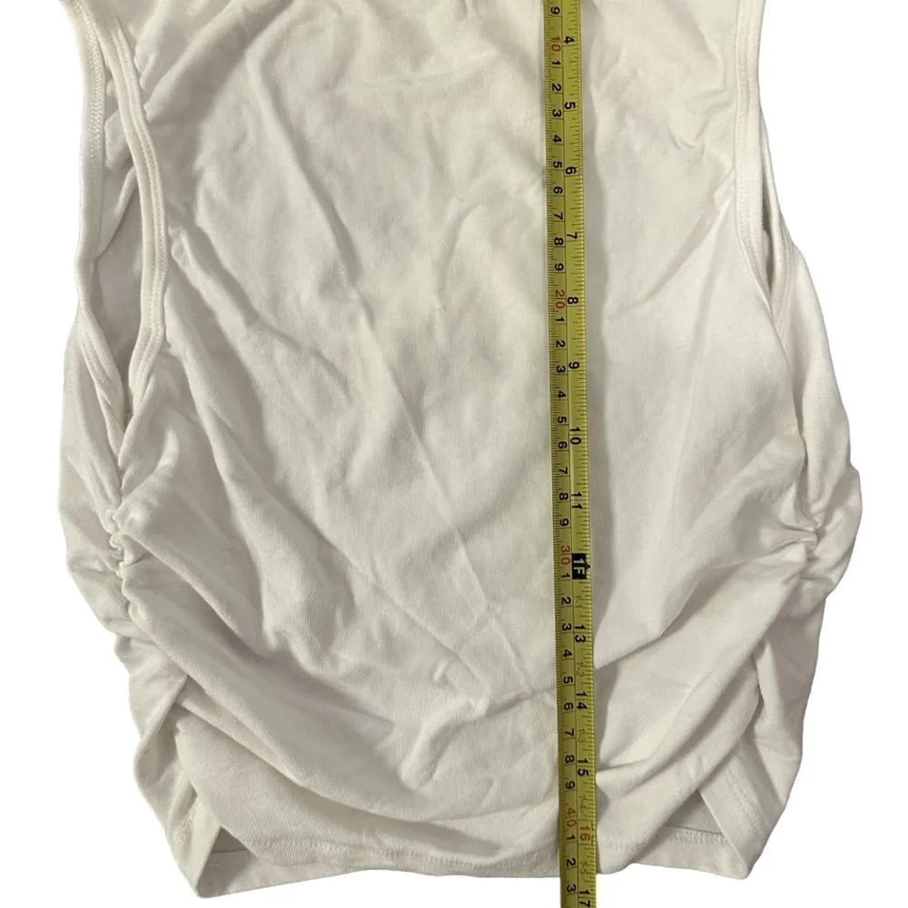 Cider White Cropped Tank Size Medium - Image 5