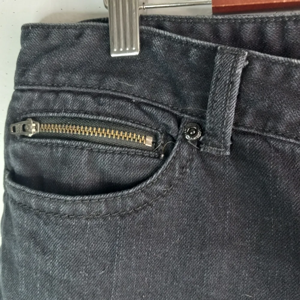 Ann Taylor 12 34x26 Lindsay Waist Modern Fit Straight Ankle Jeans in Black - Image 7