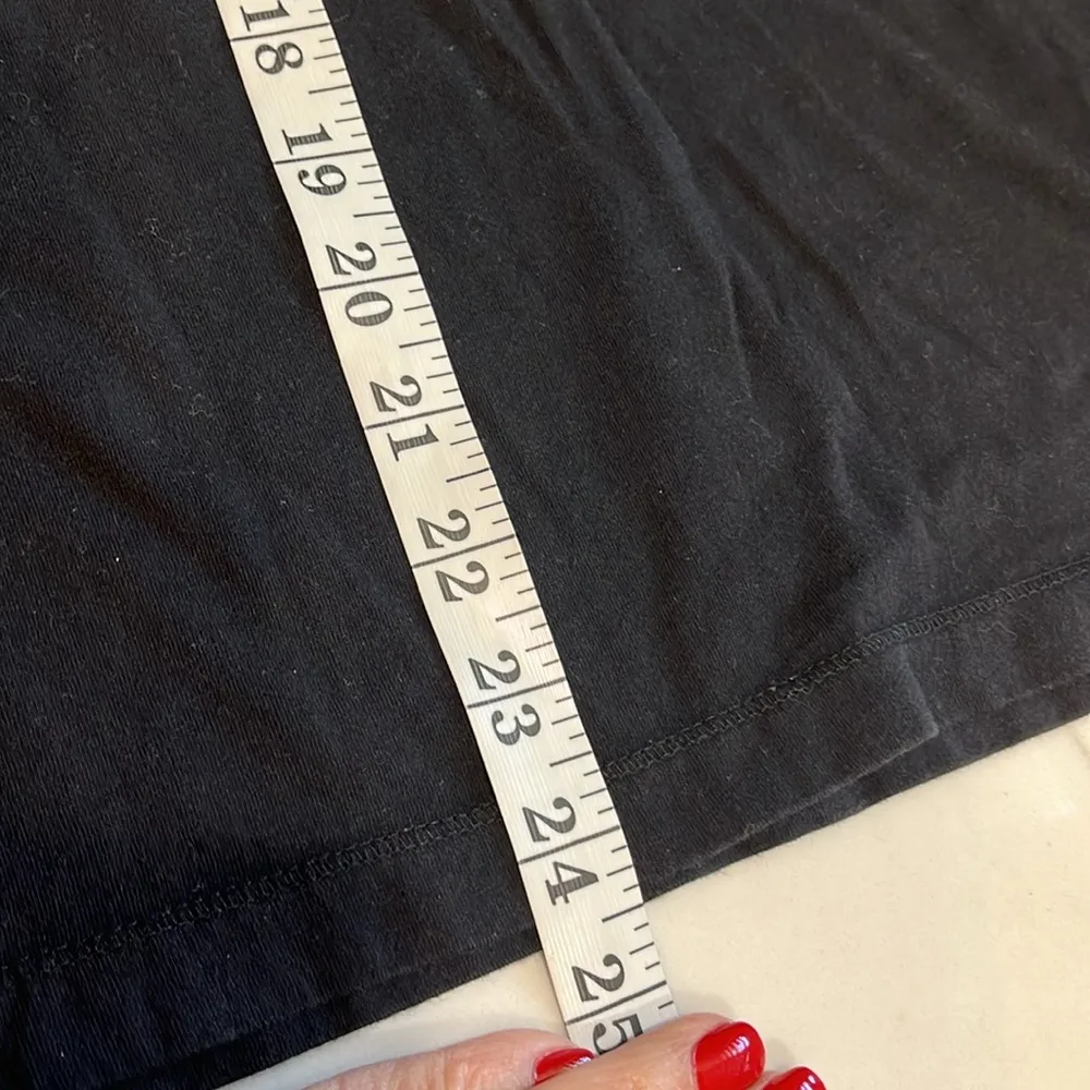 Bella-canvas black Pilates short sleeve T shirt - Image 4