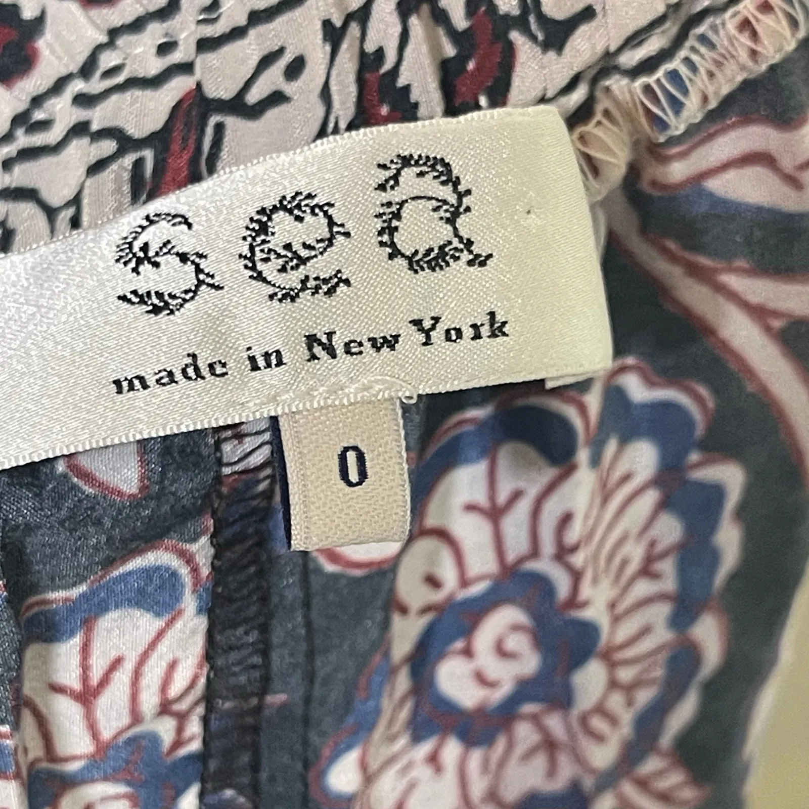 Sea New York multicolor floral elastic waist band crop pants sz 0 Blue - Image 5