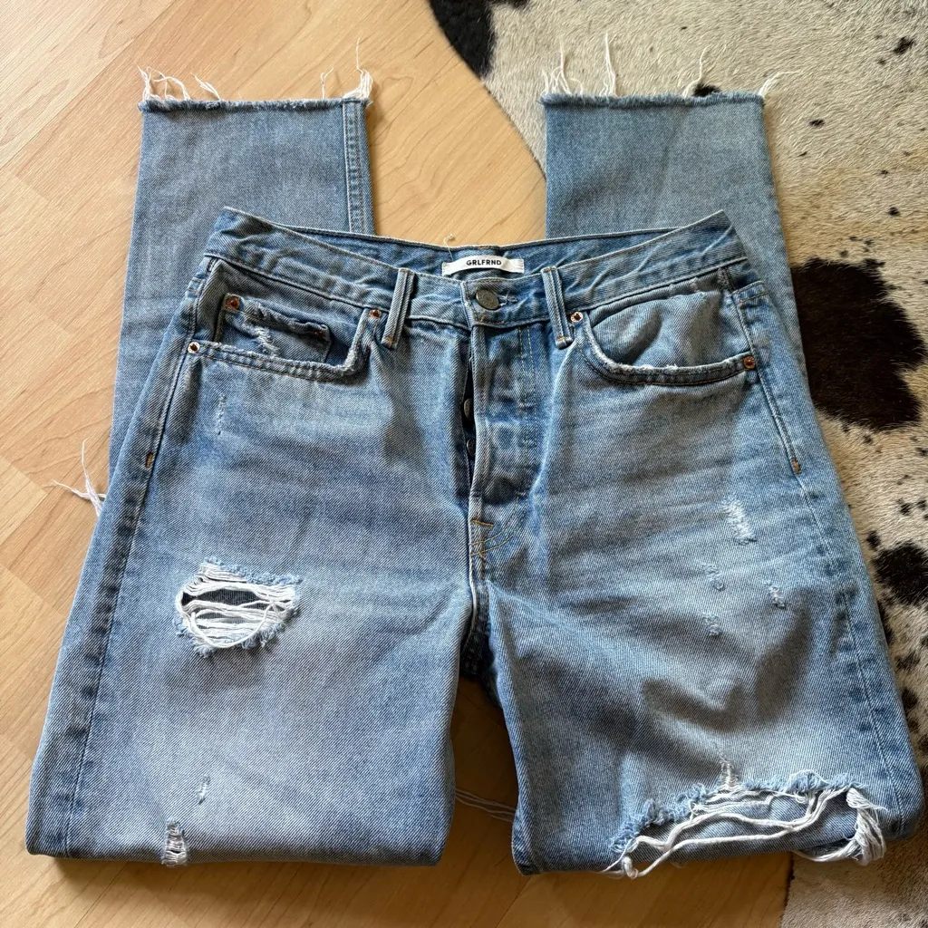 GRLFRND Karolina Jeans In A Little More Love Size 27 Straight Leg Distressed‎ - Image 3