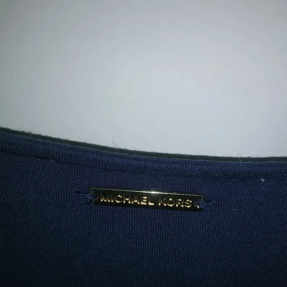 Michael Kors L Navy Sleeveless Top - Image 9