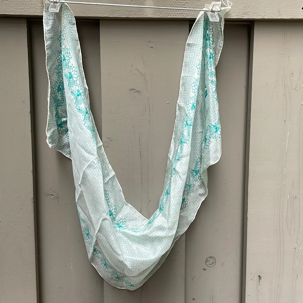 Anne Klein Silk Scarf  44” Long x 12.5” Wide Green and White - Image 4