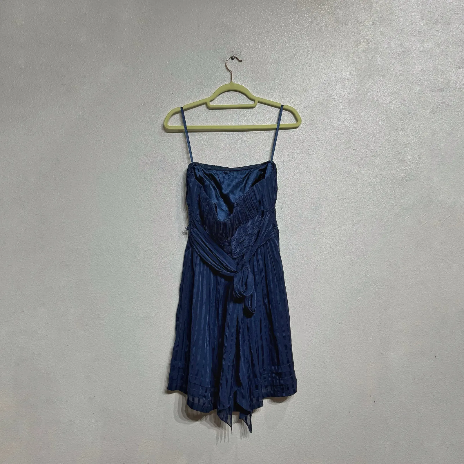 BCBGMaxazria Navy Silk Strapless Cocktail Midi Dress Sz 4 - Image 8