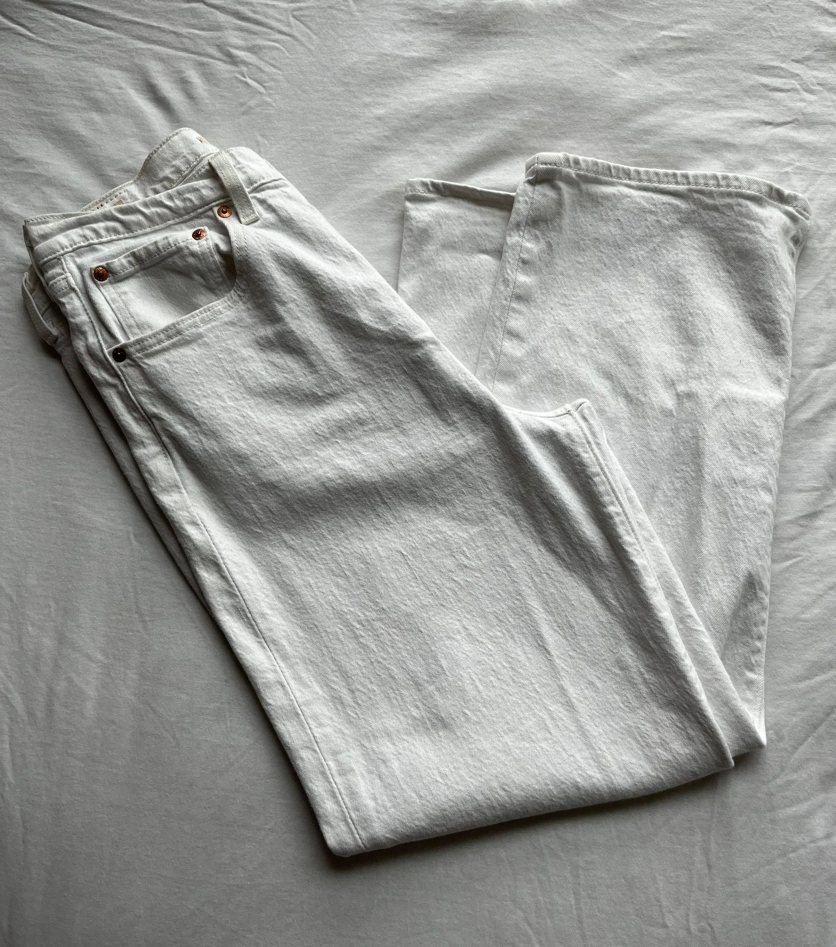 Levi’s  White Jeans  - Image 2