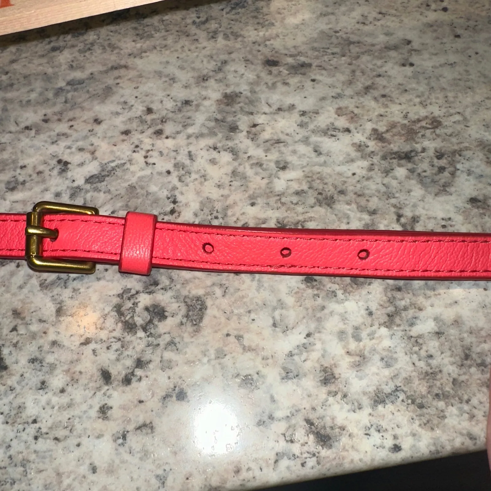 Fossil Crossbody Bag bright Pink Leather Adjustable Strap Key Accent - Image 14