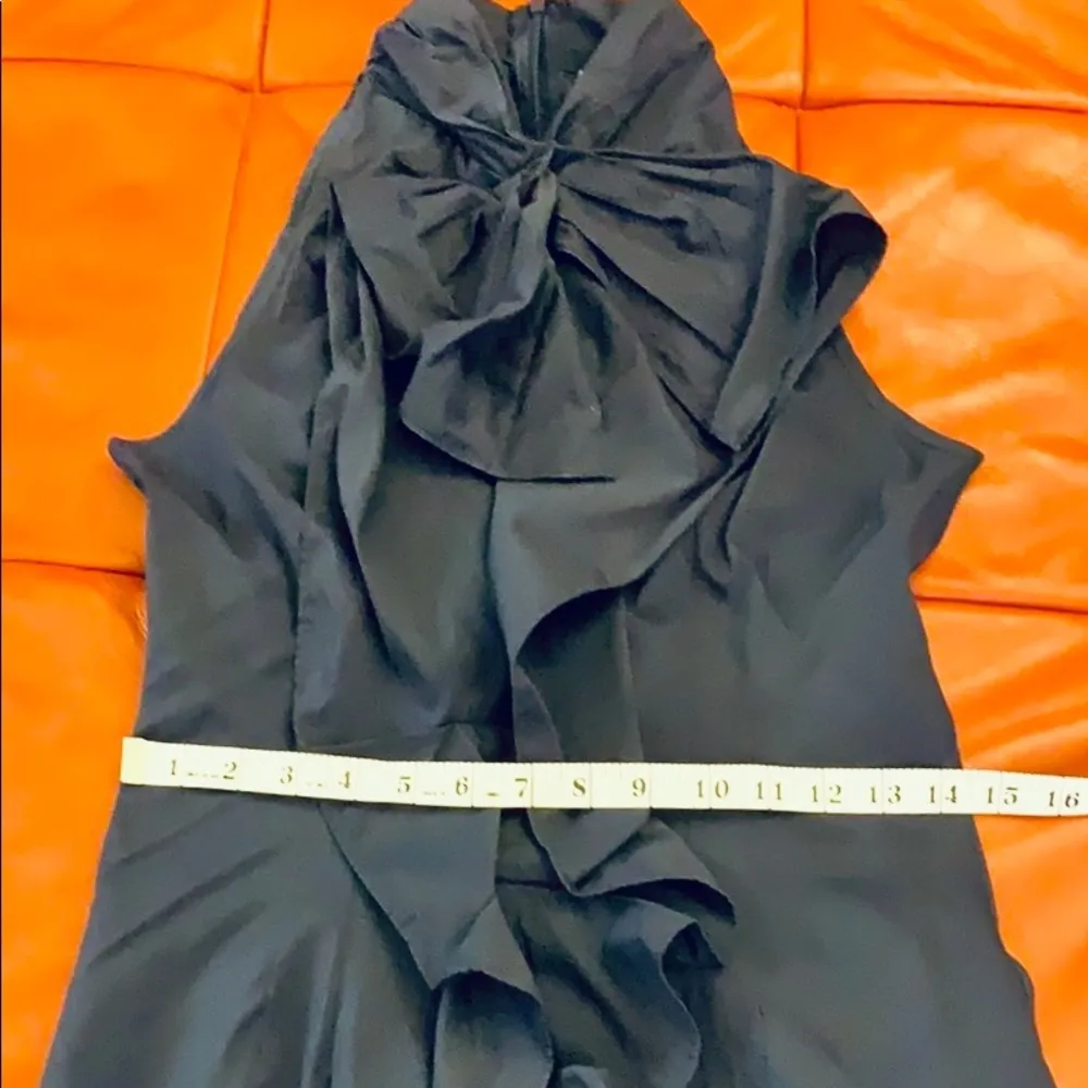 Navy blue sleeveless ruffled collar mini dress. - Image 10