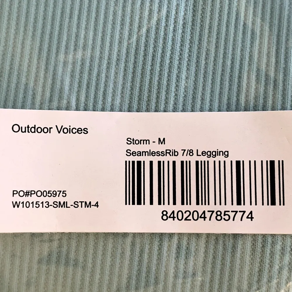 NWT Outdoor Voices Seamless Ribbed 7/8 Leggings in Storm Blue/Brown - Image 7