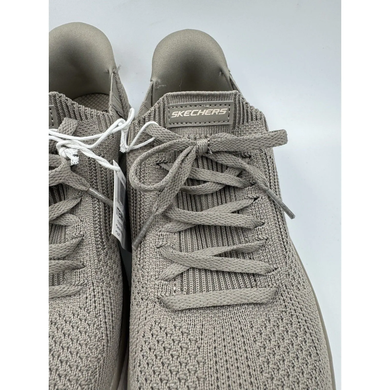 New Skechers Women Taupe Beige Virtue Swift Fit Sneaker Hands Free Memory Foam 9 - Image 4