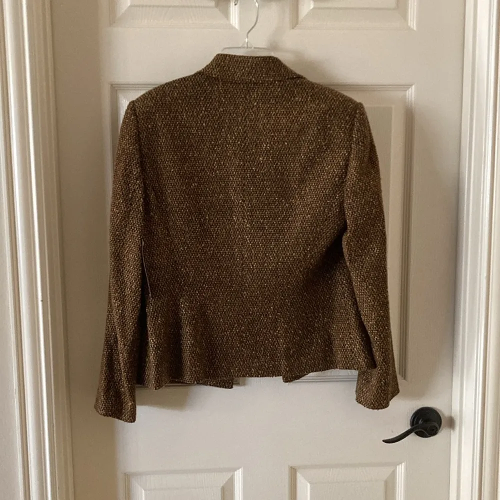 Essentials by Milano Vintage Skirt Suit Set Tweed Style Size 8 Brown Black NWT - Image 11