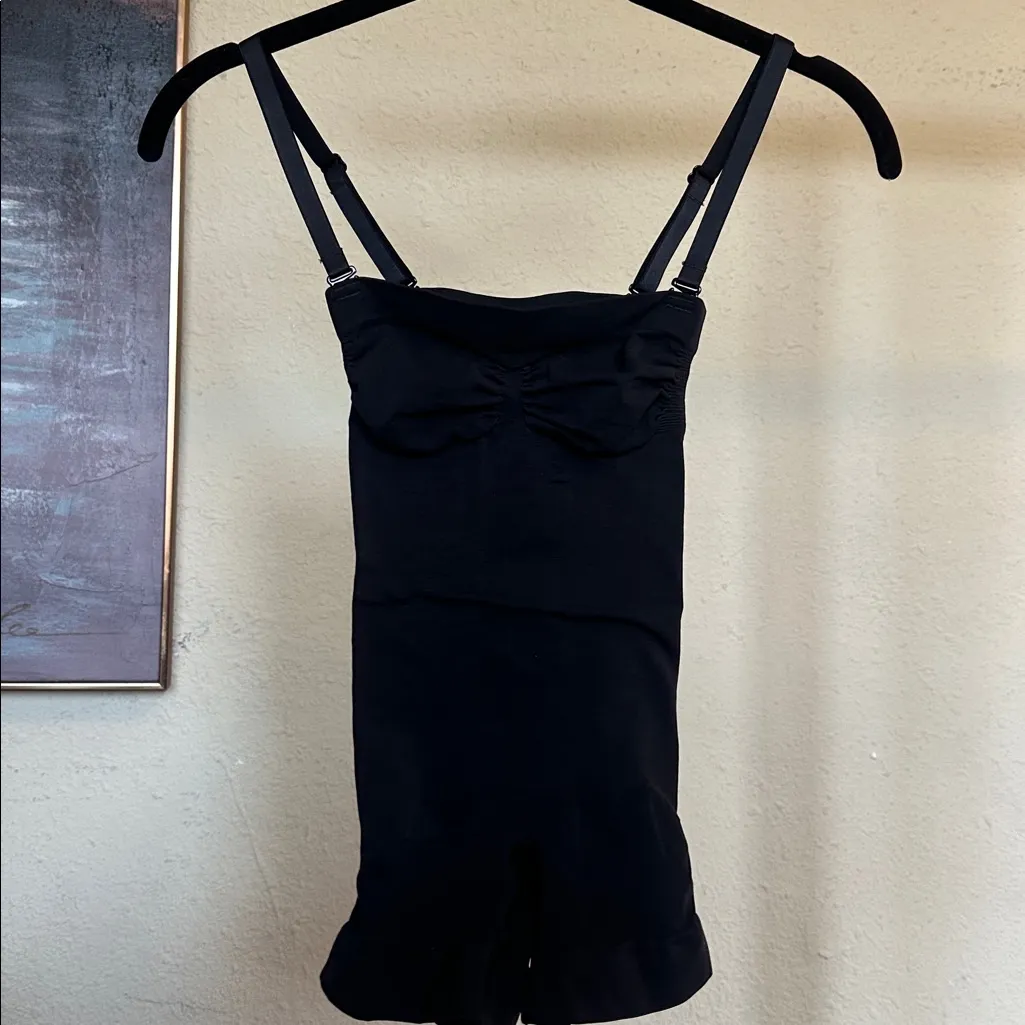 Skims Seamless Sculpt Strapless Shortie Bodysuit Onyx Size S NWOB - Image 11
