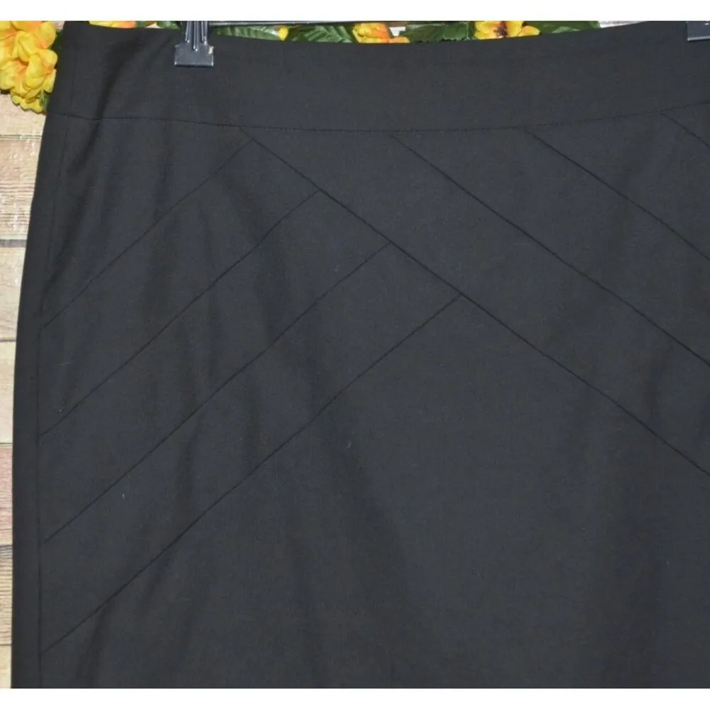 The Limited Collection Ladies 12 Black Knee Length Pencil Skirt Stretch Career - Image 2