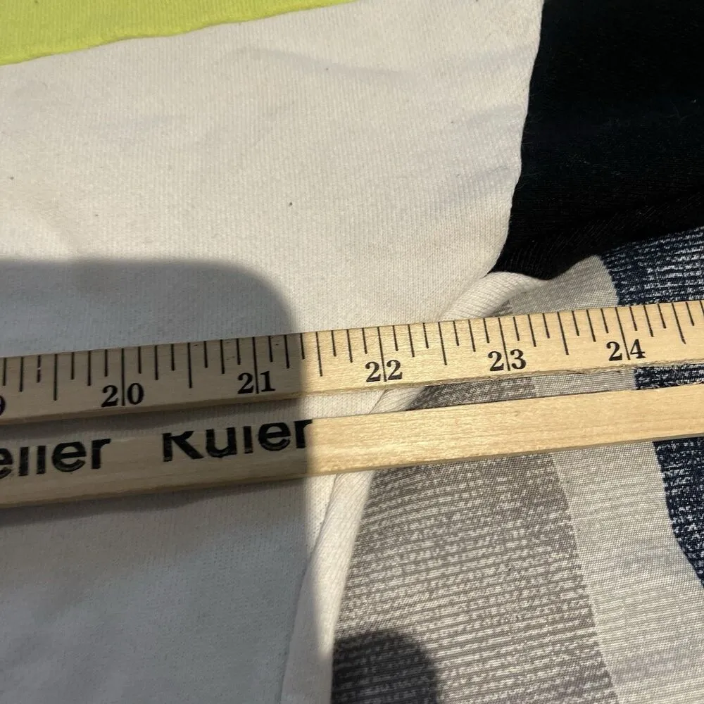 Adidas women's XS trifoil 3 stripe colorblock black/white/green hoodie - Image 5