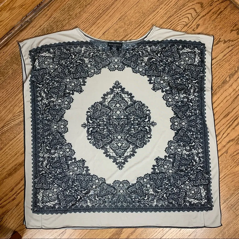 Metaphor | Boho Short Sleeve Blouse - Image 11