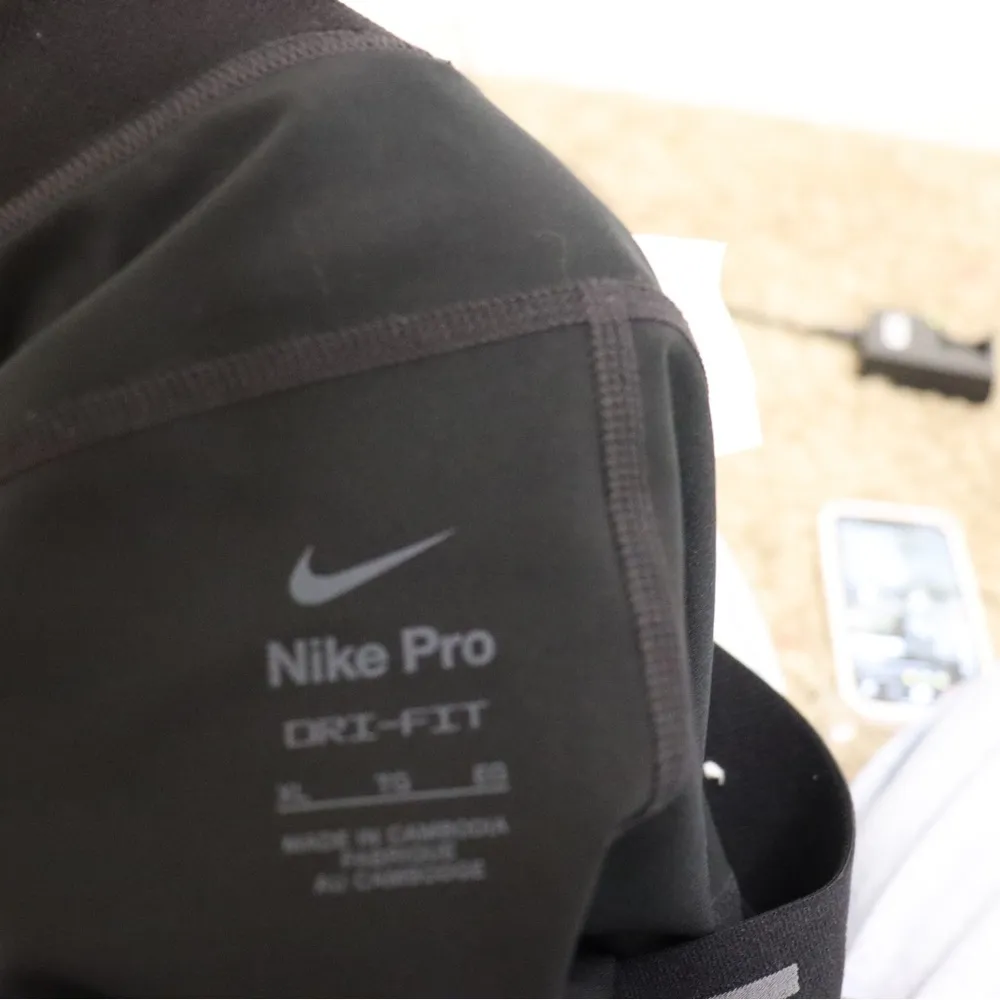 Nike Pro Black spandex - Image 4