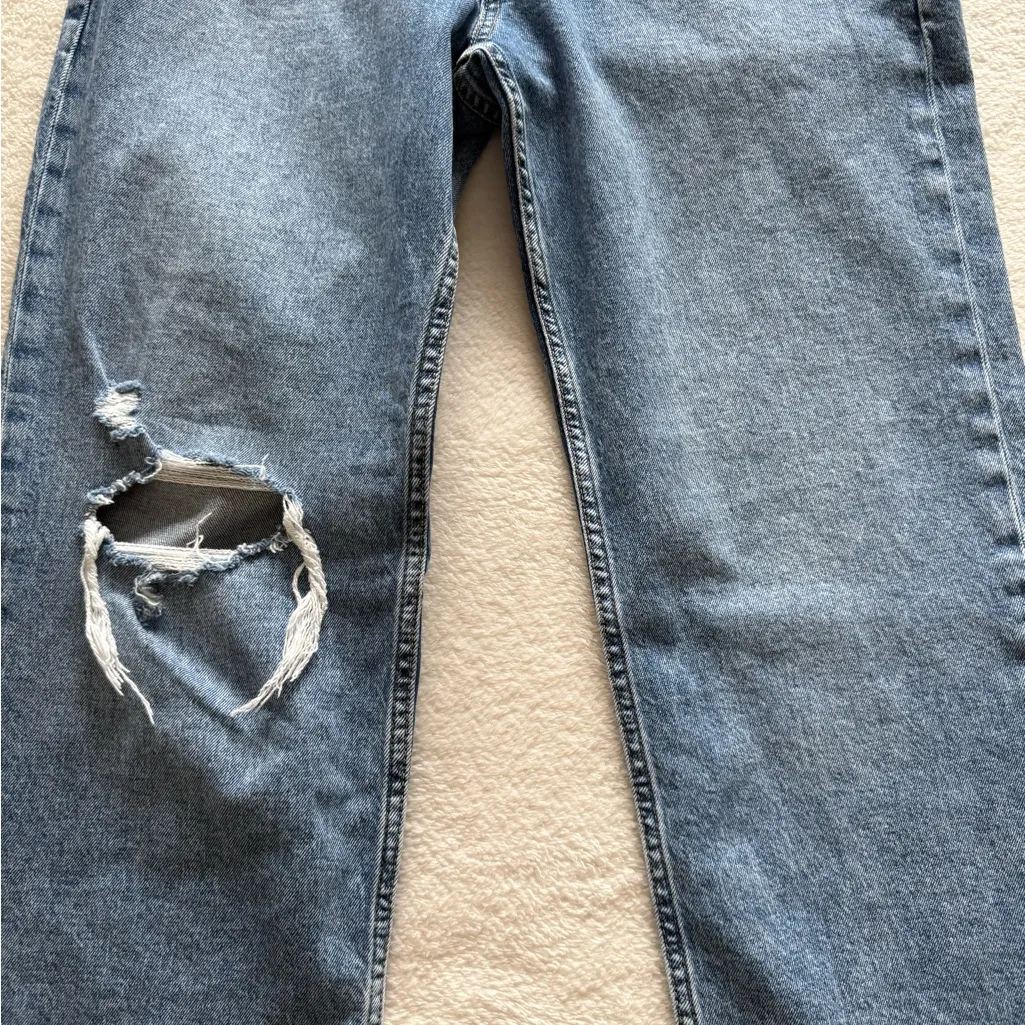 Gap Light Blue Mid-Rise 90's Loose Vintage Style Jeans Women's Size 8s 29 Waist - Image 3