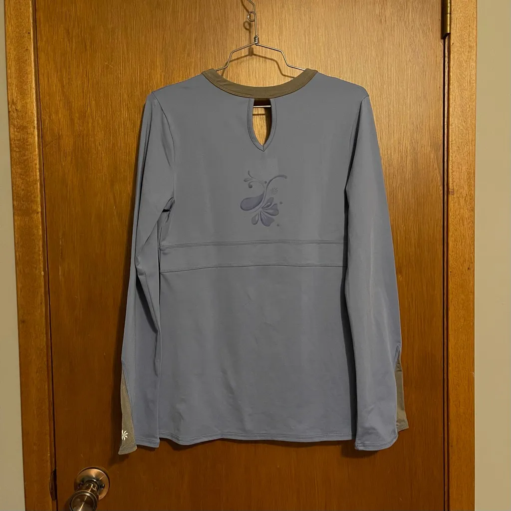 Athleta Sportswear Purple Floral Long Sleeve Fitness Top Size Medium - Image 7