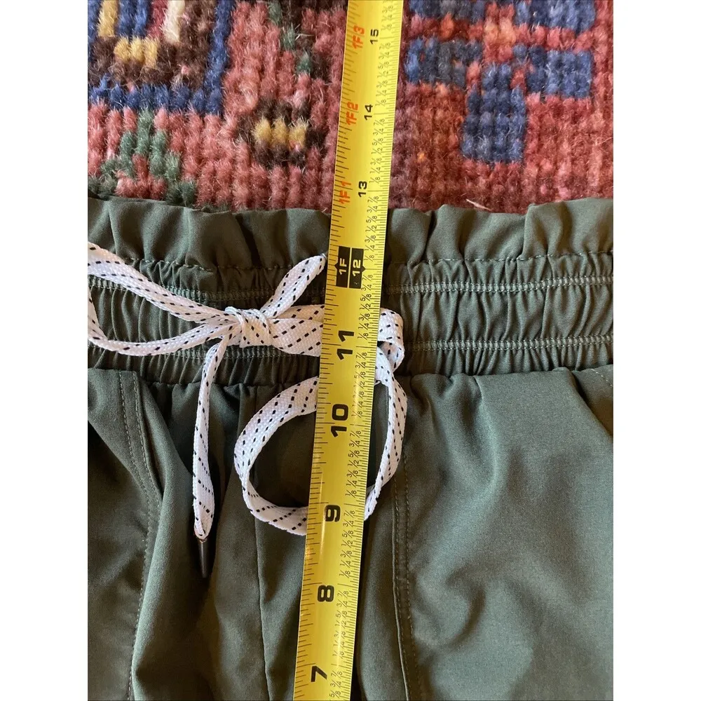 Zella  Olive Green Shorts Drawstring Elastic Waist Running Zip Pocket Small - Image 5