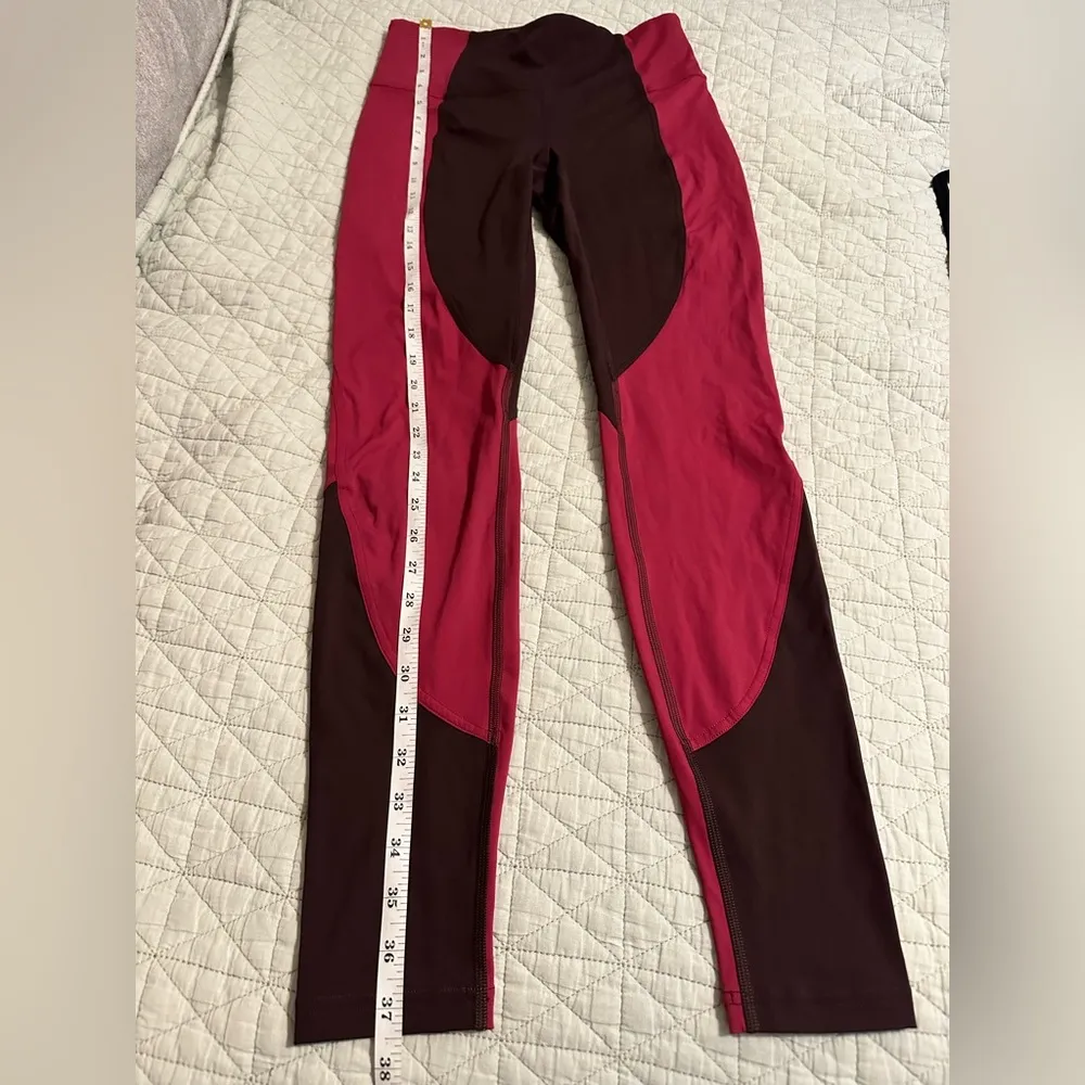 Lululemon Athletica Wake Train Tight 28"
Black Satin Star Ruby new without tags - Image 5