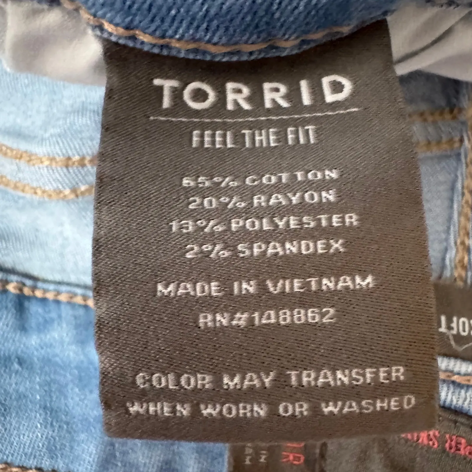 Torrid MidFit Skinny Super Soft High-Rise Cropped Jeans‎ Size 20 - Image 5