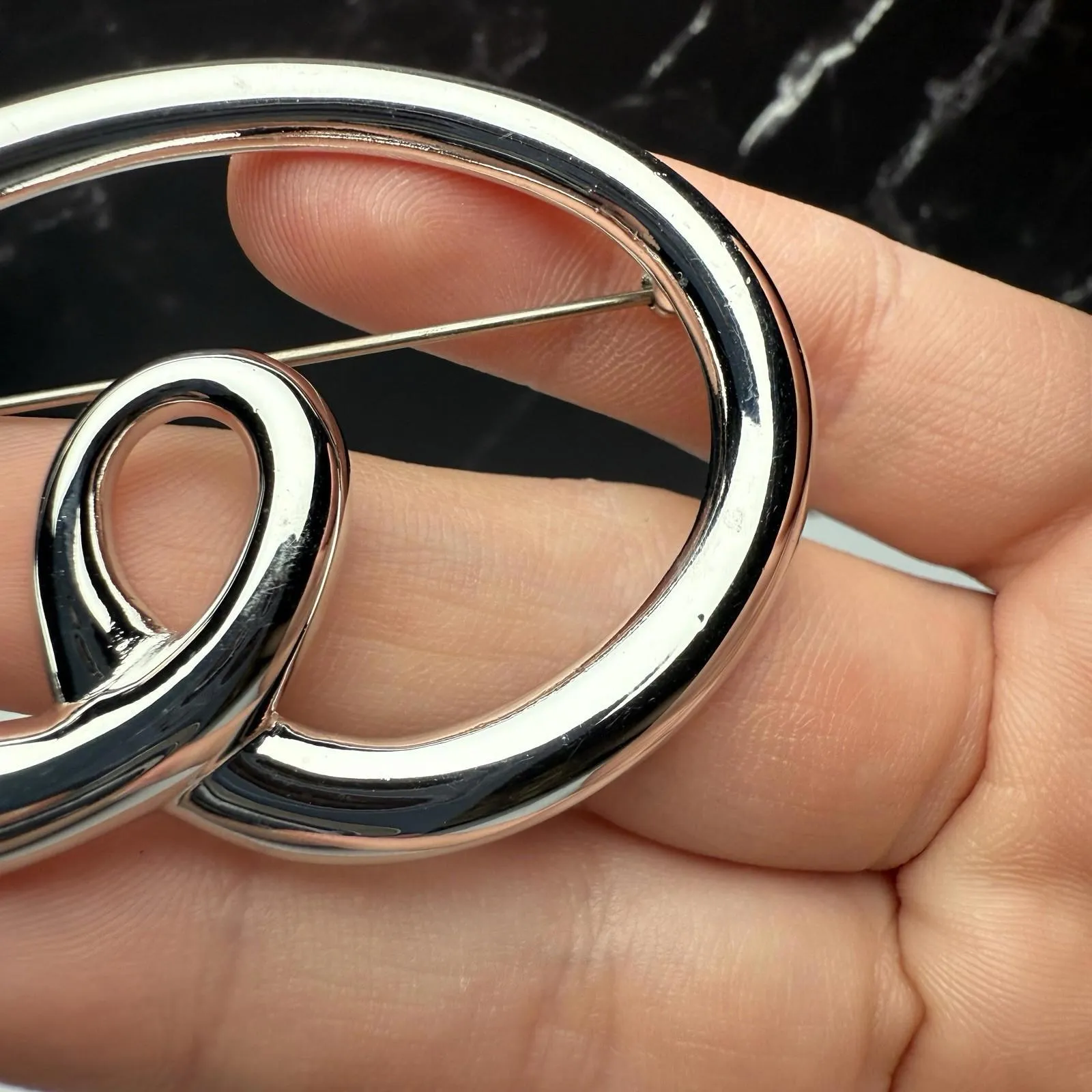 Monet Silver Swirl Silver Tone Brooch Pin Signed Vintage - Image 6