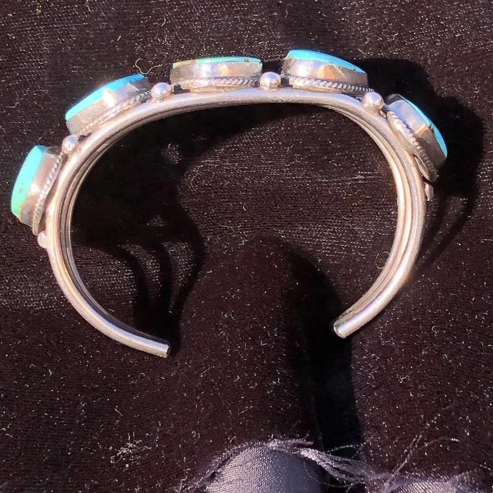 VINTAGE NAVAJO NATURAL TURQUOISE & STERLING SILVER CUFF BRACELET Blue - Image 2