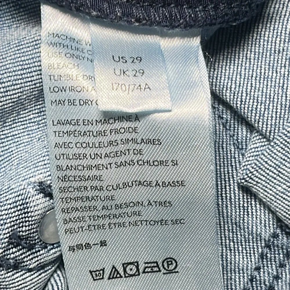 Pilcro Anthropologie Slim Boyfriend Blue Denim Shorts 29 - Image 5