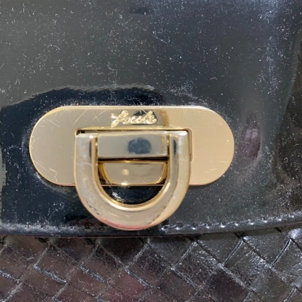 Fcuk French Connection UK Black Woven and Patent Clutch - Image 3